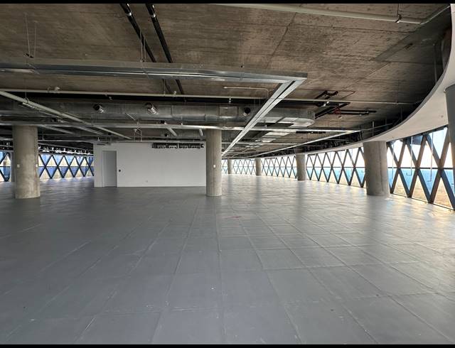 1,253M² OFFICE TO LET IN SANDOWN